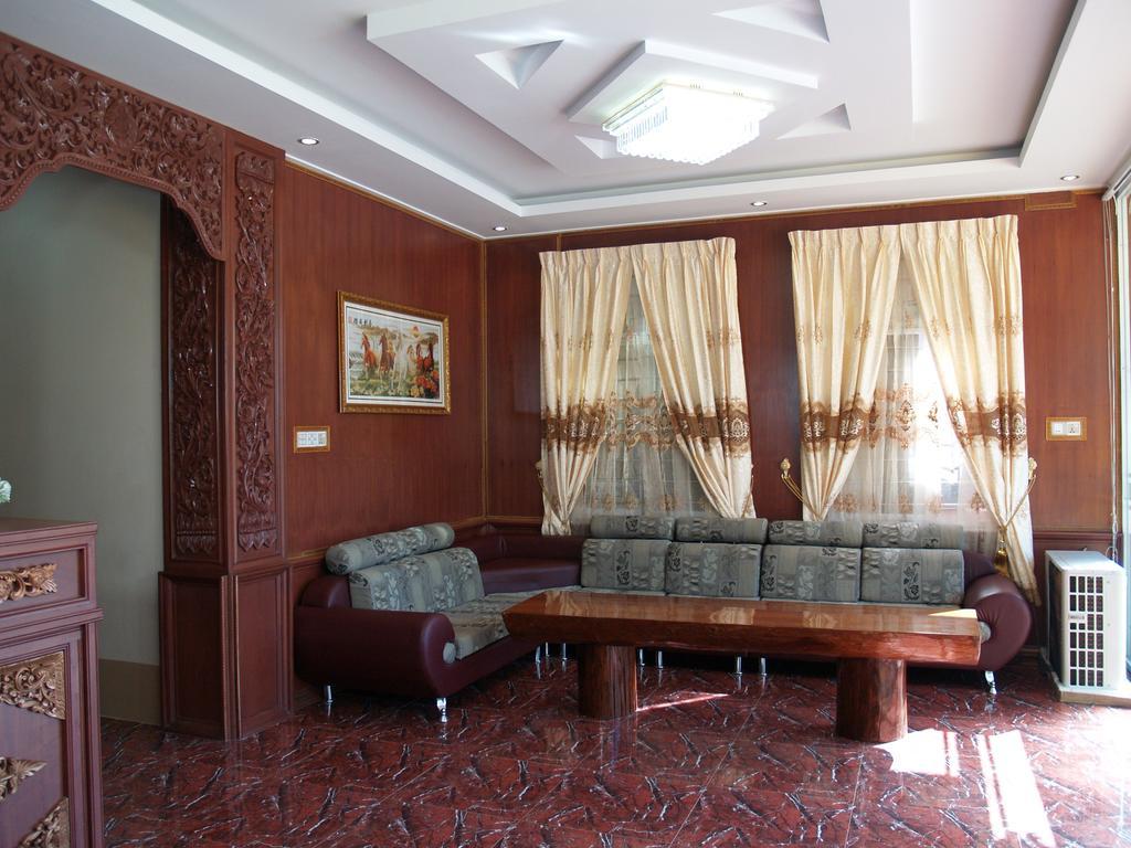 Nice Dream Hotel Мандалей Екстериор снимка