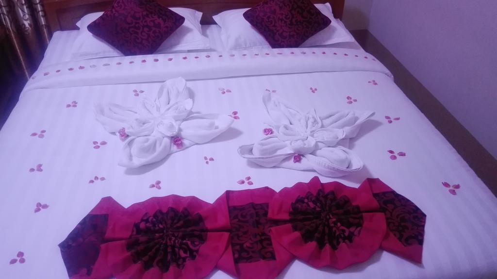 Nice Dream Hotel Мандалей Екстериор снимка